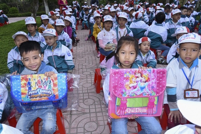 The third day - Northern charity trip in Nam Truc, Nam Dinh