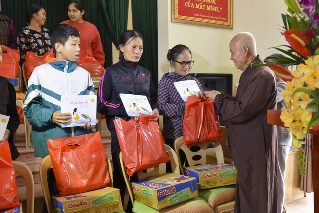 The third day - Northern charity trip in Nam Truc, Nam Dinh