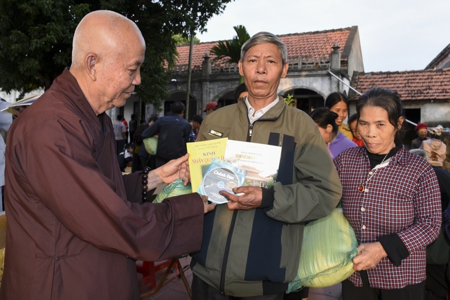 The third day - Northern charity trip in Nam Truc, Nam Dinh