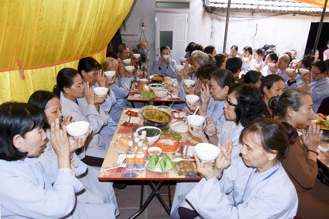 The 2nd Day - Northern charity trip in Nam Dinh