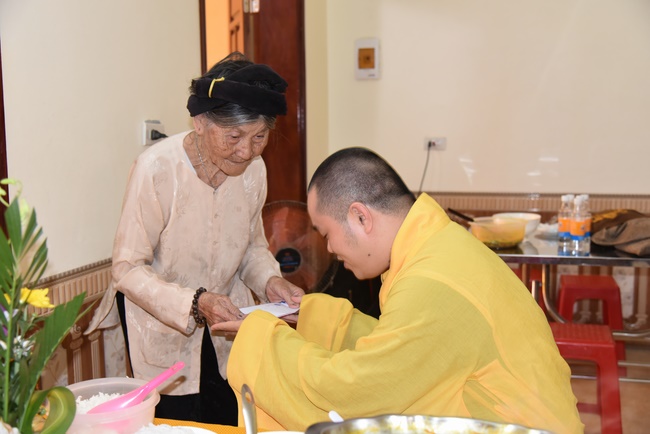 The 2nd Day - Northern charity trip in Nam Dinh