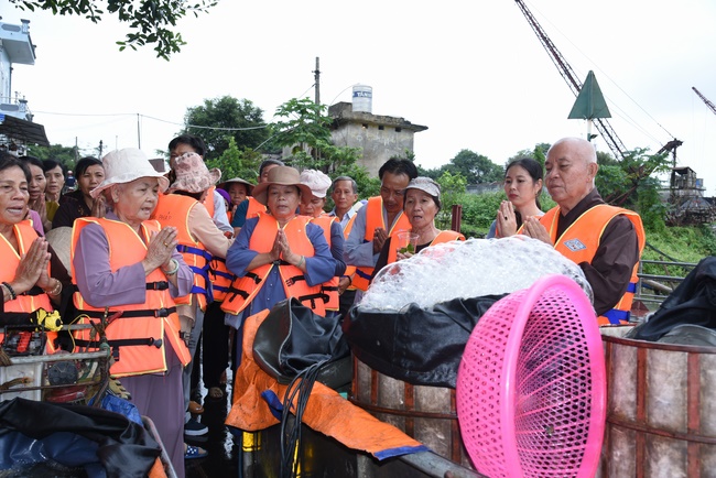 The 2nd Day - Northern charity trip in Nam Dinh