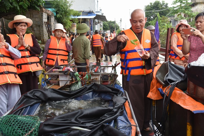 The 2nd Day - Northern charity trip in Nam Dinh