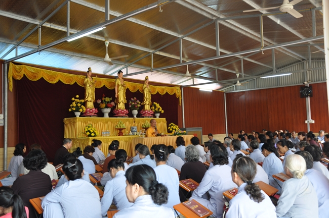 Tu niệm Phật “Một Ngày An Lạc” chùa Tiêu Dao, Quảng Ninh