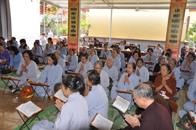 Tu niệm Phật “Một Ngày An Lạc” chùa Tiêu Dao, Quảng Ninh