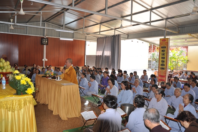 Tu niệm Phật “Một Ngày An Lạc” chùa Tiêu Dao, Quảng Ninh