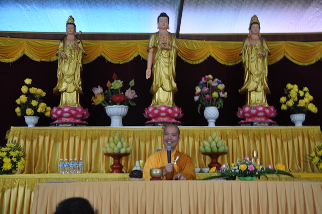 Tu niệm Phật “Một Ngày An Lạc” chùa Tiêu Dao, Quảng Ninh