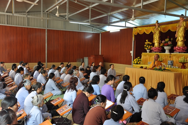 Tu niệm Phật “Một Ngày An Lạc” chùa Tiêu Dao, Quảng Ninh