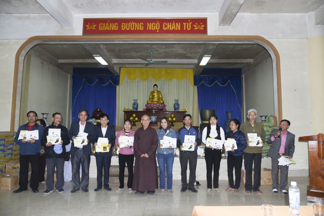 The 4th Day - charity trip in Ha Tinh