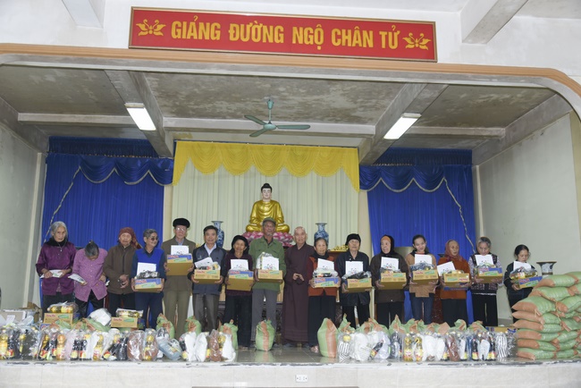 The 4th Day - charity trip in Ha Tinh