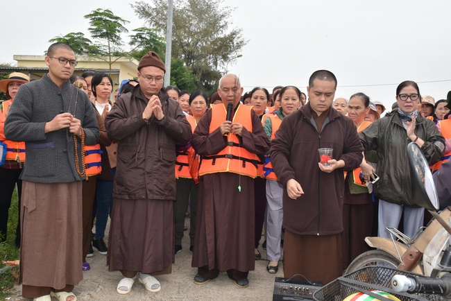 The 4th Day - charity trip in Ha Tinh