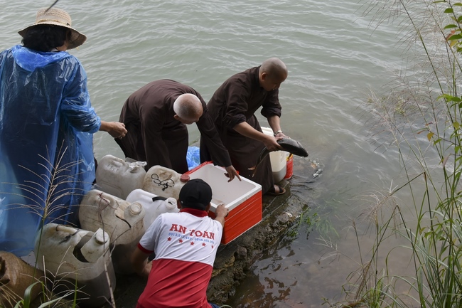 The 5th Day - charity trip in Ha Tinh