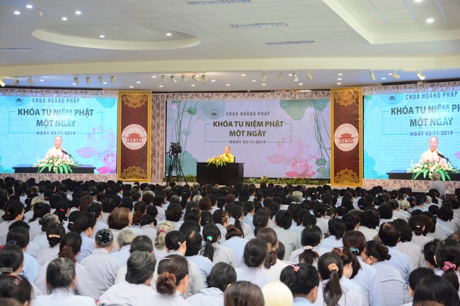 Tu niệm Phật một ngày