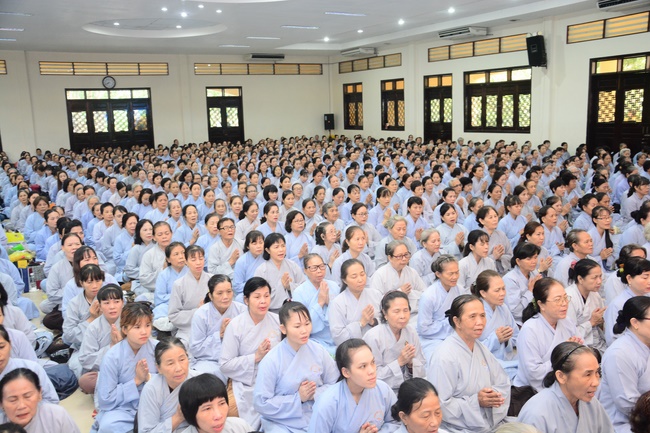 Tu niệm Phật một ngày