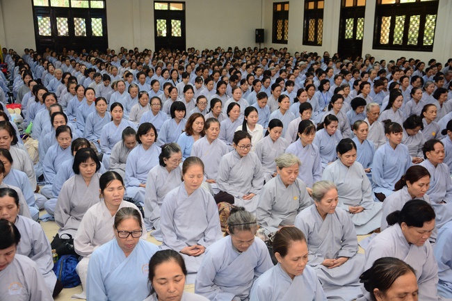 Tu niệm Phật một ngày