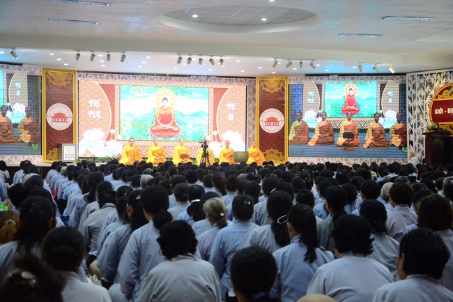 Tu niệm Phật một ngày