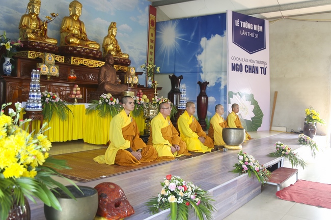 The Patriarchs' Death Anniversary at Dong Cao Pagoda - Thanh Hoa Province