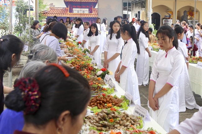The Patriarchs' Death Anniversary at Dong Cao Pagoda - Thanh Hoa Province