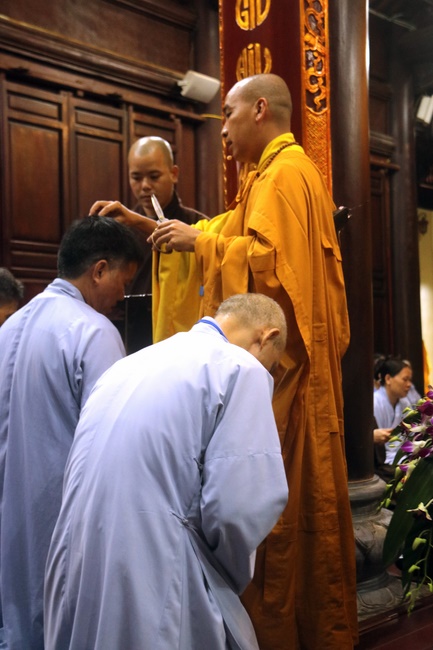 Ten-day Cultivation Course at Hoa Phuc Pagoda.