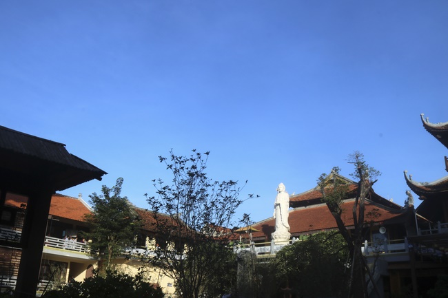 Ten-day Cultivation Course at Hoa Phuc Pagoda.