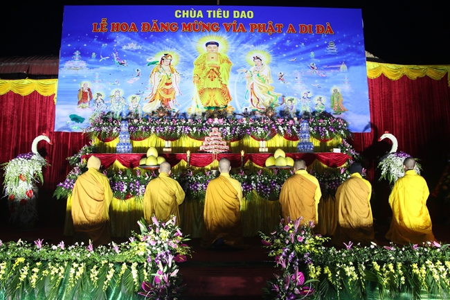 The flower lantern ceremony commemorating the Buddha Amitabha at Tieu Dao pagoda.
