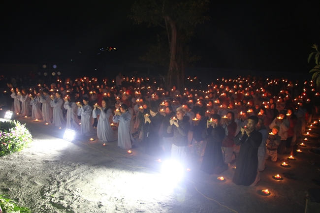 The flower lantern ceremony commemorating the Buddha Amitabha at Tieu Dao pagoda.