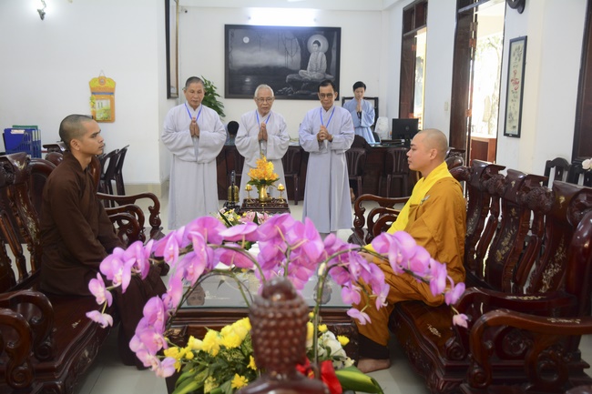 Dharma Talk “Trying on a Monkhood Life” –  The 93rd Seven-Day Retreat