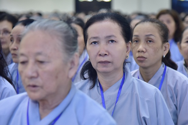 Dharma Talk “Take Free Step on the New Way” –  The 93rd Seven-Day Retreat