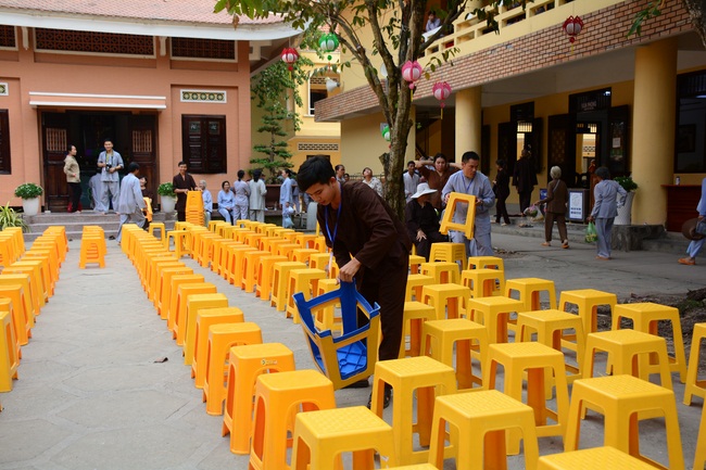Before G-HOUR of Amitabha Buddha’s Birthday Lantern Ceremony
