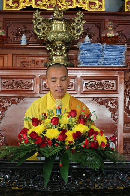 The 9th retreat “Learning Practice as the Buddha's teachings” at Dong Cao Pagoda