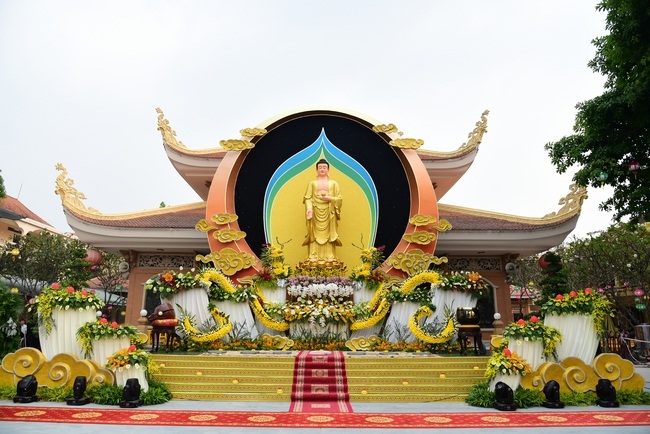 Impressed Amitabha Buddha’s birthday Ceremony