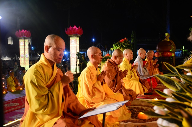 Impressed Amitabha Buddha’s birthday Ceremony
