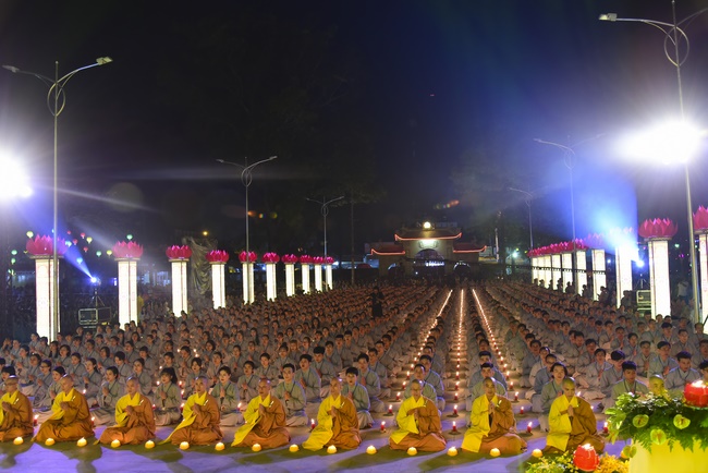 Impressed Amitabha Buddha’s birthday Ceremony