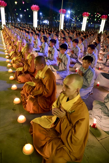 Impressed Amitabha Buddha’s birthday Ceremony
