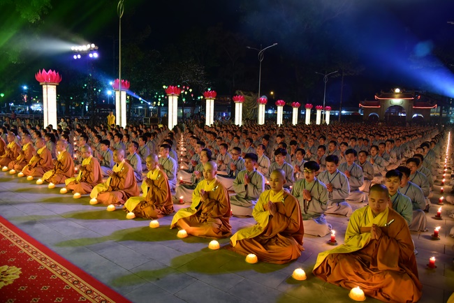 Impressed Amitabha Buddha’s birthday Ceremony