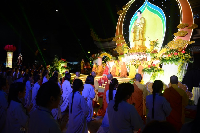 Impressed Amitabha Buddha’s birthday Ceremony