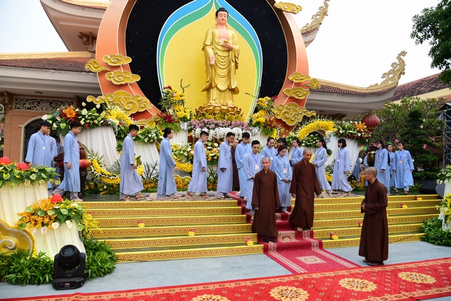 Impressed Amitabha Buddha’s birthday Ceremony