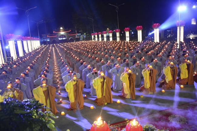 Impressed Amitabha Buddha’s birthday Ceremony