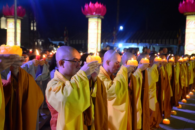 Impressed Amitabha Buddha’s birthday Ceremony