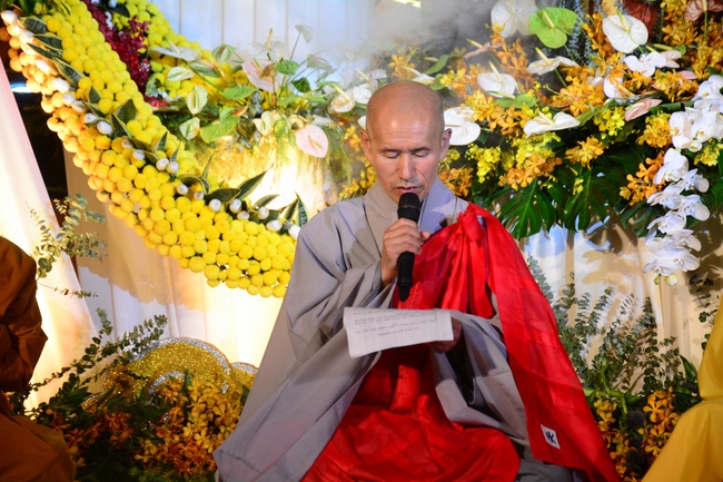Impressed Amitabha Buddha’s birthday Ceremony