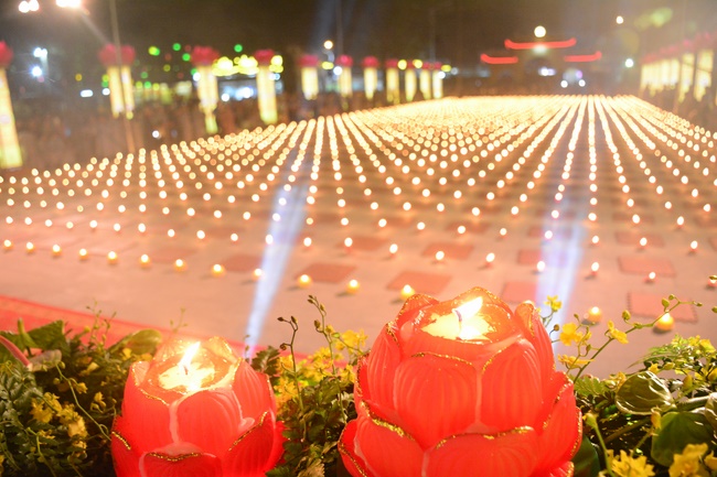 Impressed Amitabha Buddha’s birthday Ceremony