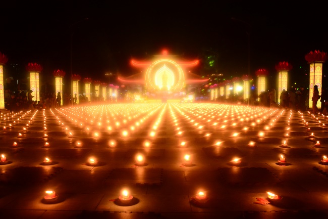 Impressed Amitabha Buddha’s birthday Ceremony