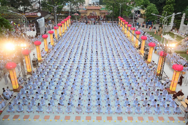 Impressed Amitabha Buddha’s birthday Ceremony