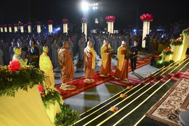 Impressed Amitabha Buddha’s birthday Ceremony