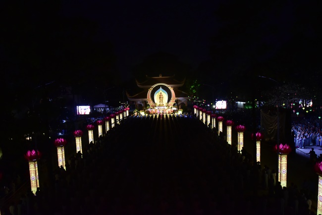 Impressed Amitabha Buddha’s birthday Ceremony