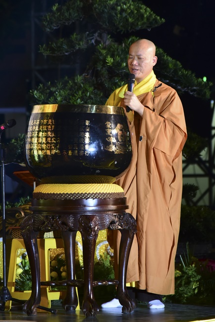 Impressed Amitabha Buddha’s birthday Ceremony