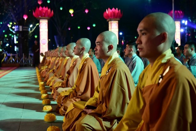 Impressed Amitabha Buddha’s birthday Ceremony