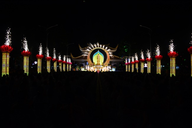Impressed Amitabha Buddha’s birthday Ceremony
