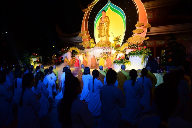 Impressed Amitabha Buddha’s birthday Ceremony