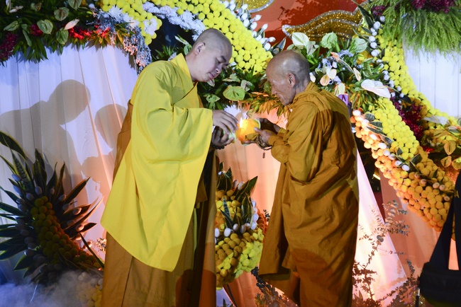Impressed Amitabha Buddha’s birthday Ceremony